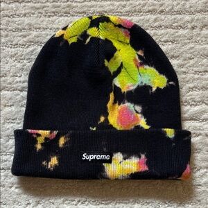 Supreme Multicolor Tie-Dye Beanie